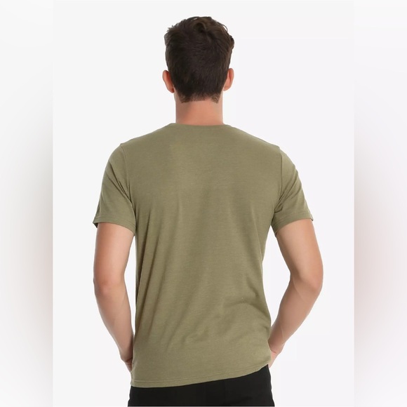 SESAME STREET OSCAR THE GROUCH POCKET TEE! - Picture 2 of 8